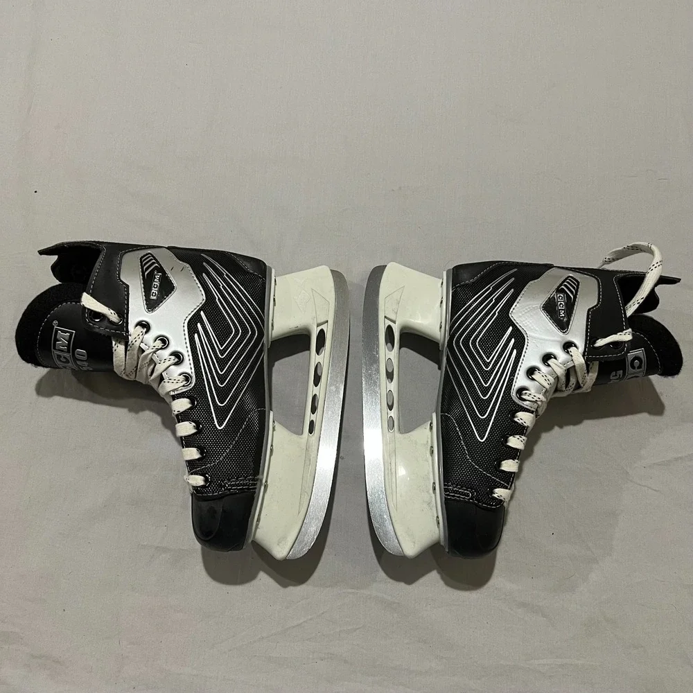 CCM Mens Black White Powerline 540 Lace Up Classic Ice Hockey Skates Size 8